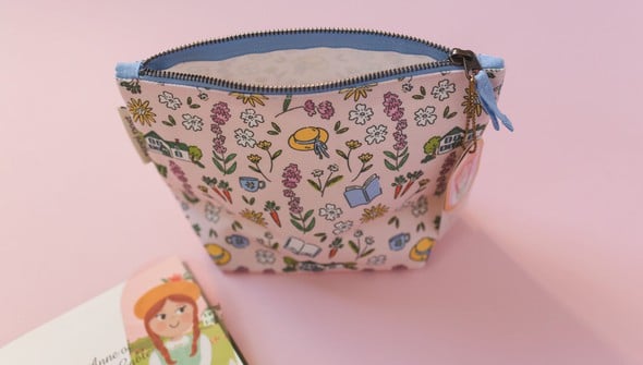 Anne of Green Gables Avonlea Canvas Pouch gallery