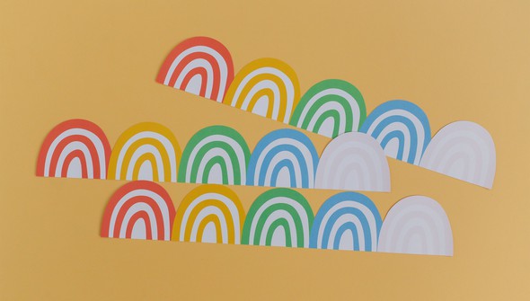 Scalloped Rainbow Border gallery