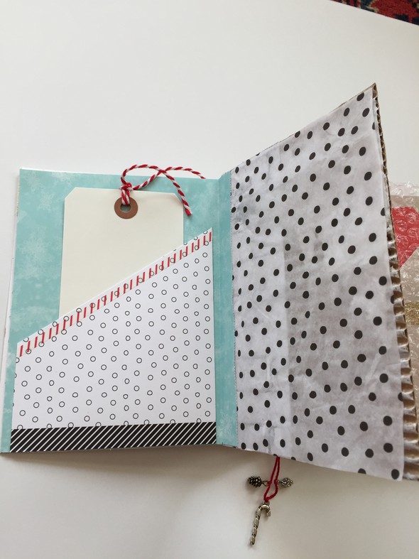 Upcycle mini Christmas album in Upcycled Crossover Mini Album gallery