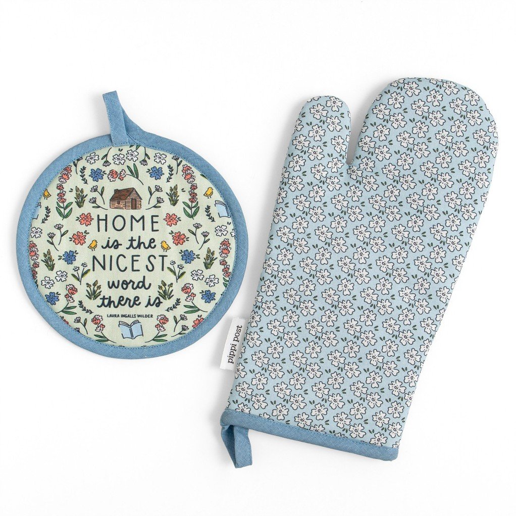 Home Is The Nicest Word Prairie Pot Holder Set item