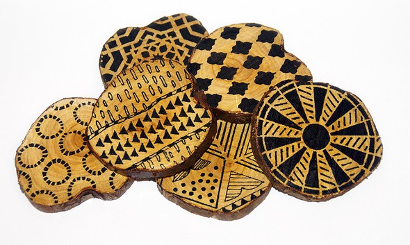 Stenciled coasters by Saneli gallery