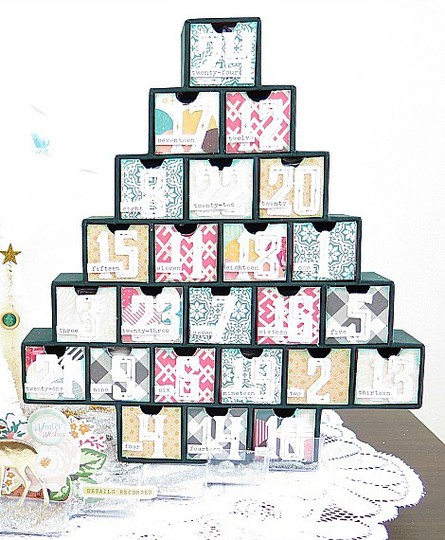 Advent Calendar by magnette Studio Calico Advent Calendar by magnette Studio Calico
