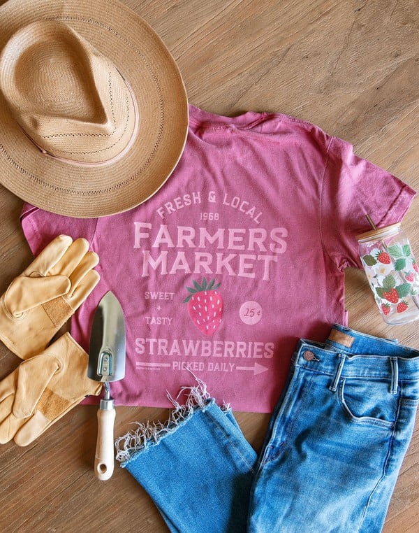 Strawberry Farmers Market Tee, 2 of 6