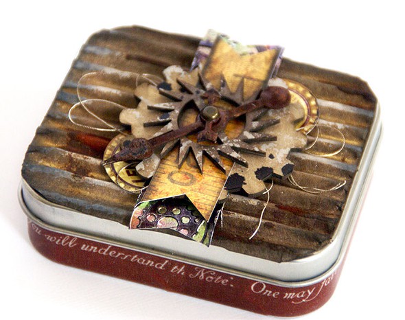 A notebook in a tin box by Saneli gallery