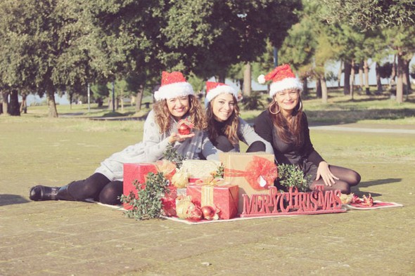 Christmas Photo shooting by lory gallery