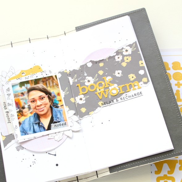 Bookworm Traveler's Notebook Spread by desialy gallery