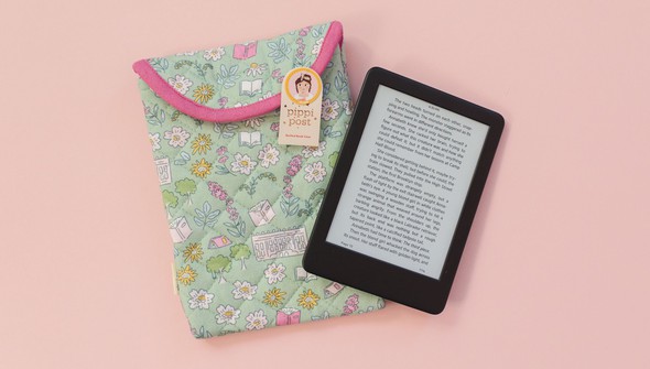 Pride and Prejudice Pemberley Quilted E-Reader Case gallery