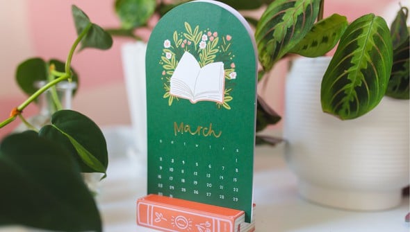 Book Lover's 2025 Mini Desk Calendar gallery