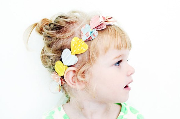 DIY Paper Hearts Headband by PaigeEvans gallery