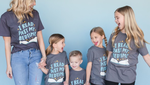 Bedtime Reader Tee - Youth Pippi Tee - Dark Gray gallery