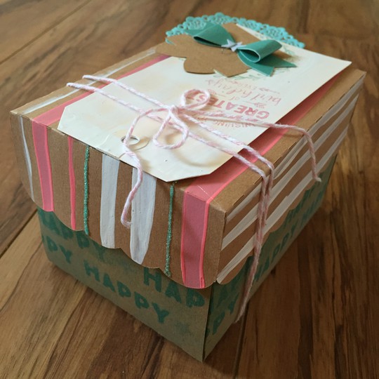 Birthday gift box : happy 