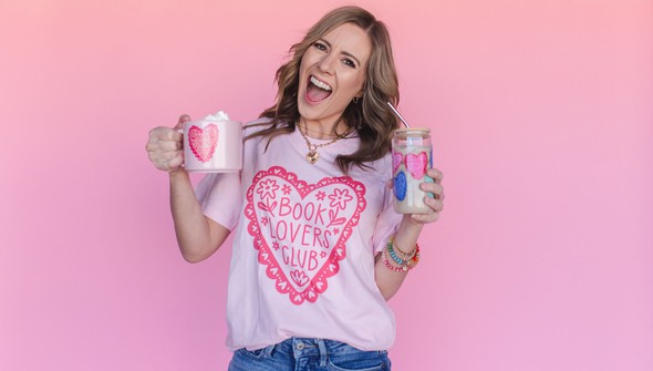 Book Lovers Club - Pippi Tee - Blush gallery