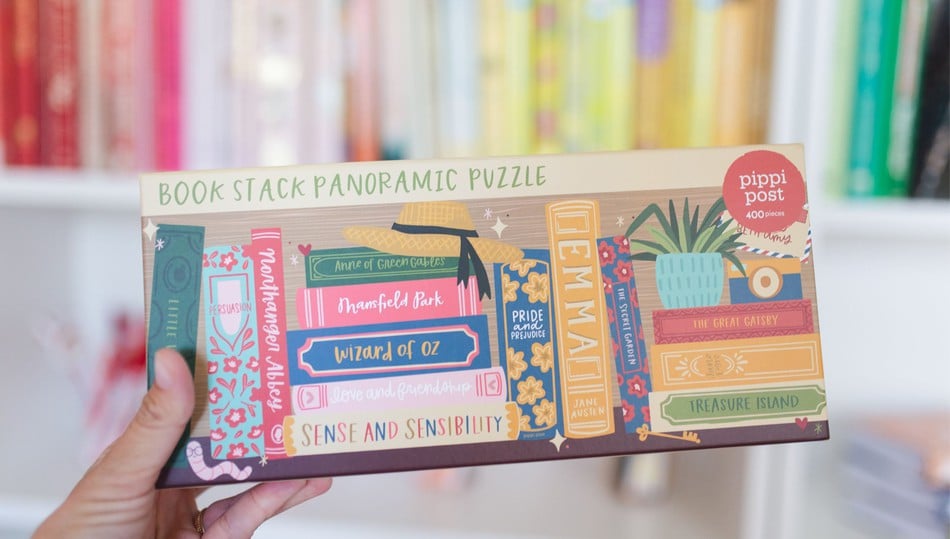 Classics Bookshelf - 400 Piece Panoramic Jigsaw Puzzle