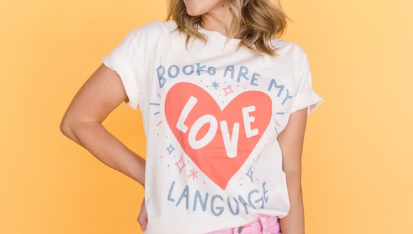 Books Are My Love Language Tee - Ivory gallery