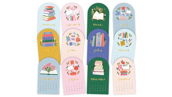 Book Lover's 2025 Mini Desk Calendar gallery