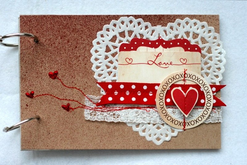 Shabby chic crafts valentine tags