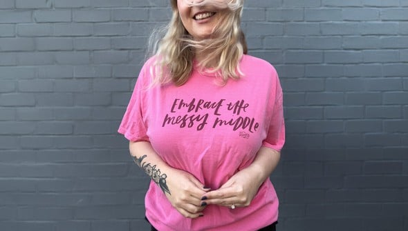 Embrace The Messy Middle Tee - Pink gallery