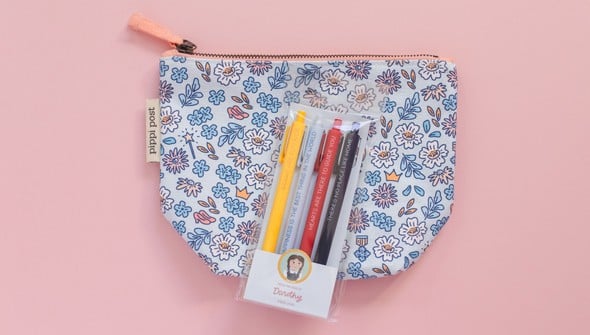 Wizard Of Oz Dorothy Pen Set gallery