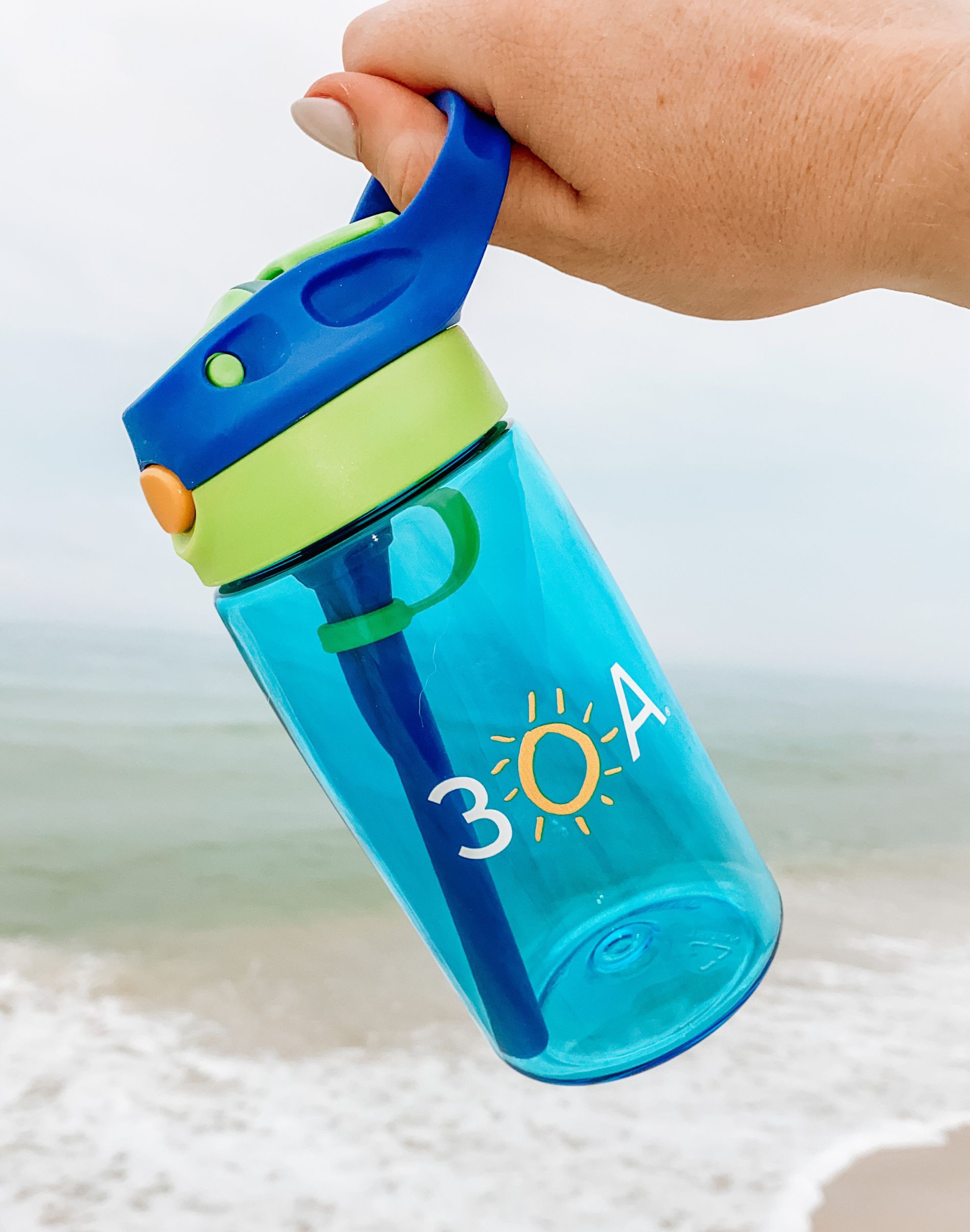 Baby Shark 16.5 oz. Kids BPA Free Water Bottle