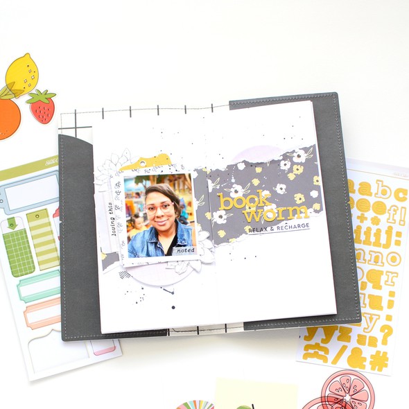 Bookworm Traveler's Notebook Spread by desialy gallery