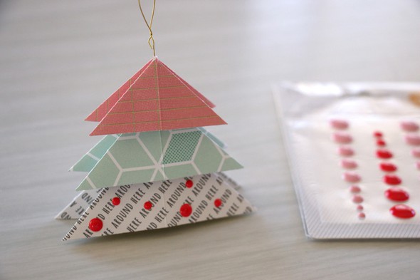 Easy Paper Ornaments by natalieelph gallery