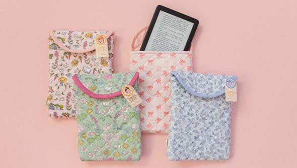 Pink Coquette Bows Quilted E-Reader Case gallery