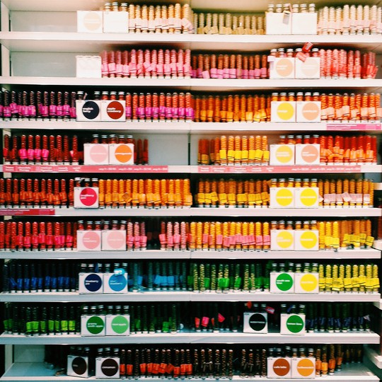 Snapshot Bonus: Colour - Colour Lab Sweet shop