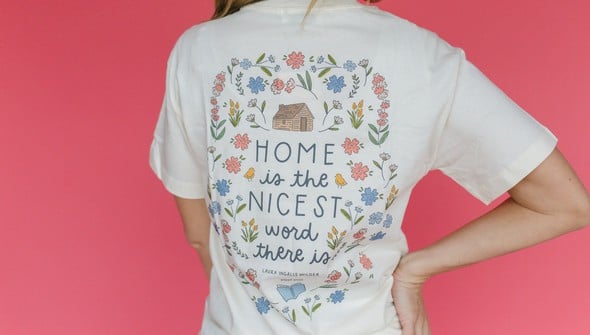 Home Is The Nicest Word - Pippi Tee - Ivory gallery