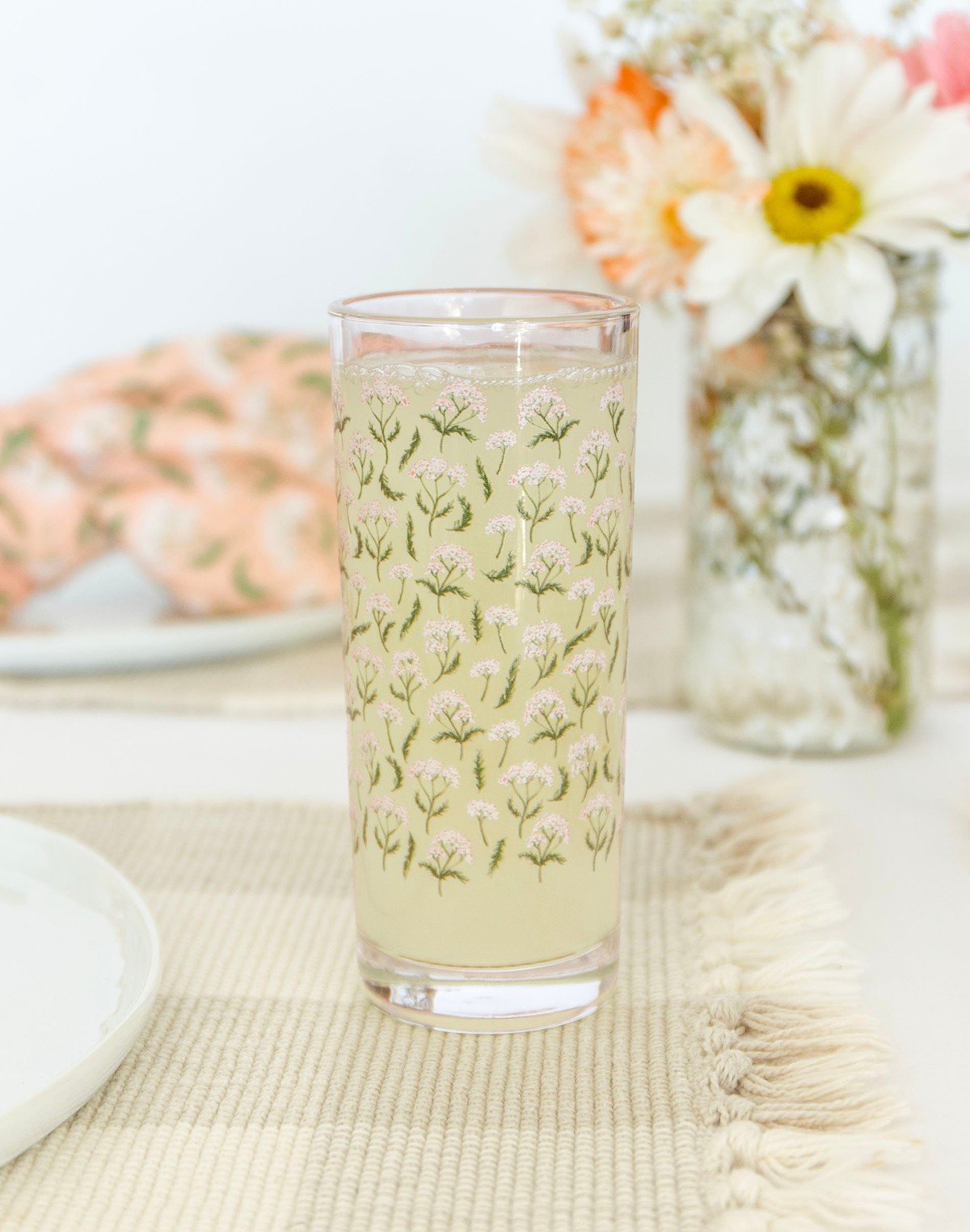 Meadow Lace Tall Juice Glass item