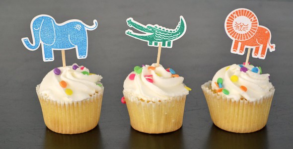 Easy and CUTE cupcake toppers by StephWashburn gallery