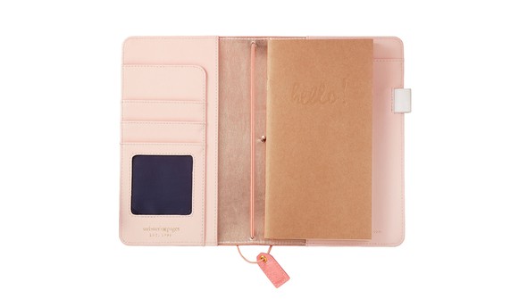 Pretty Pink Traveler's Notebook  gallery