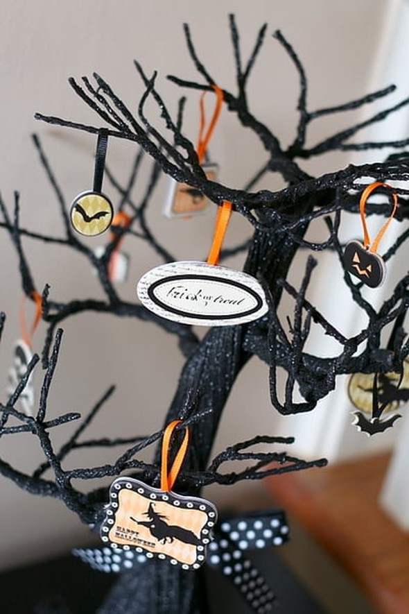 Halloween tree by NicoleS gallery