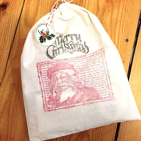 Gift wrapping using the Studio Calico bags