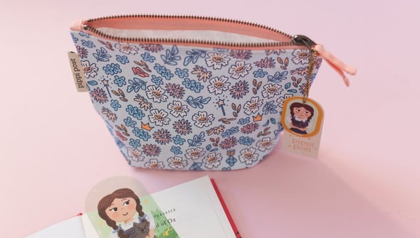 Wizard of Oz Canvas Pouch gallery