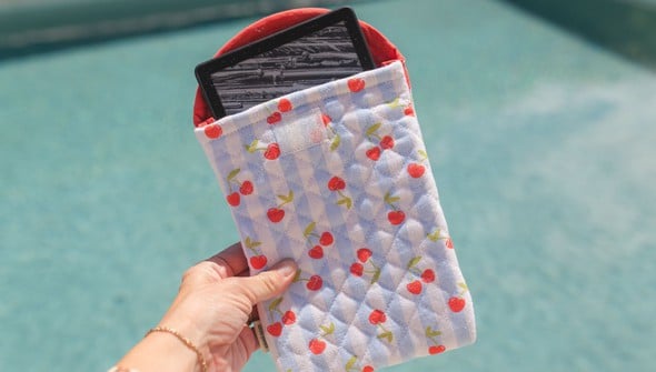 Cherry Striped Quilted E-Reader Case gallery